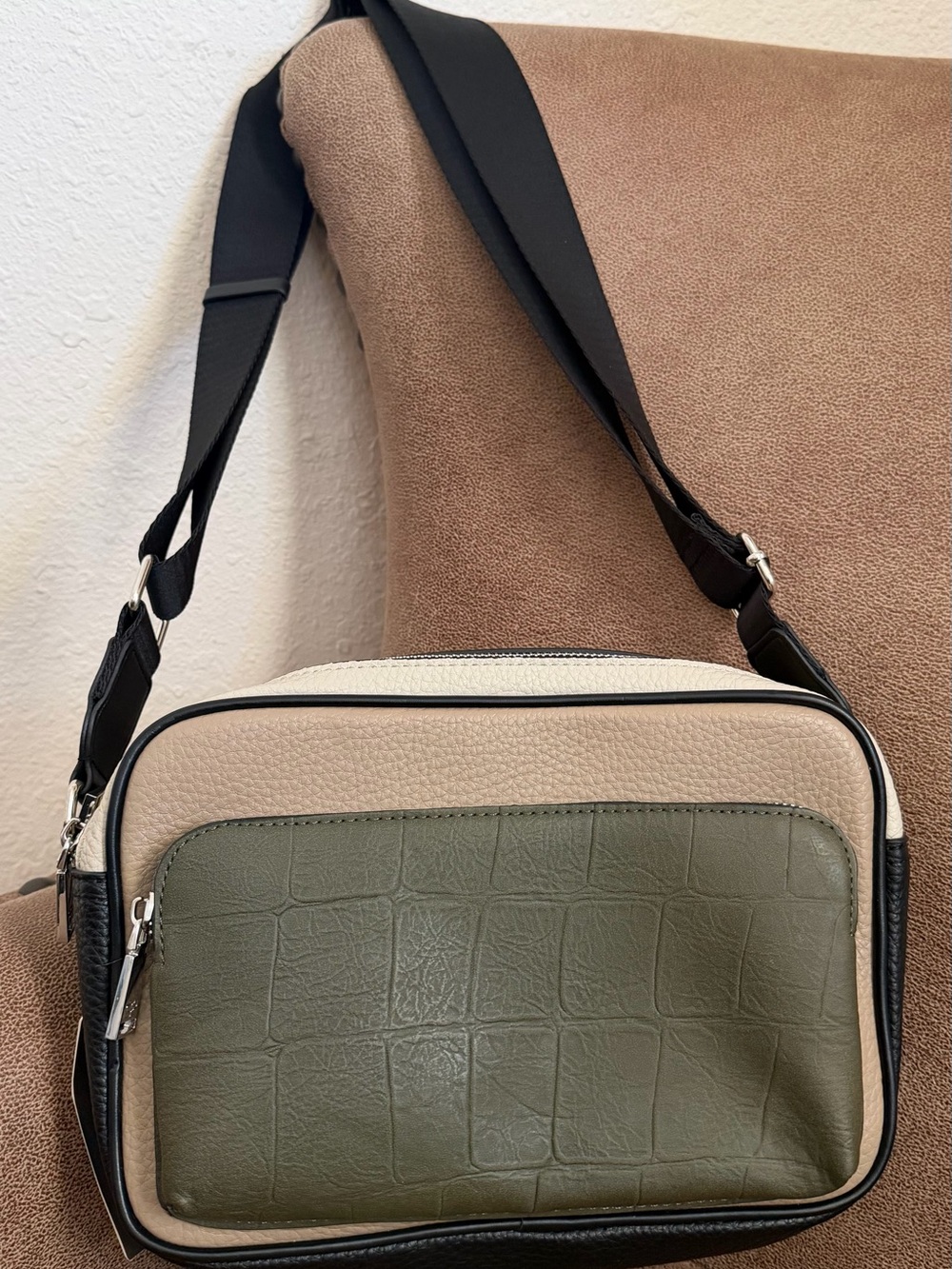 Parfois - Camera Bag - Picture 2 of 6